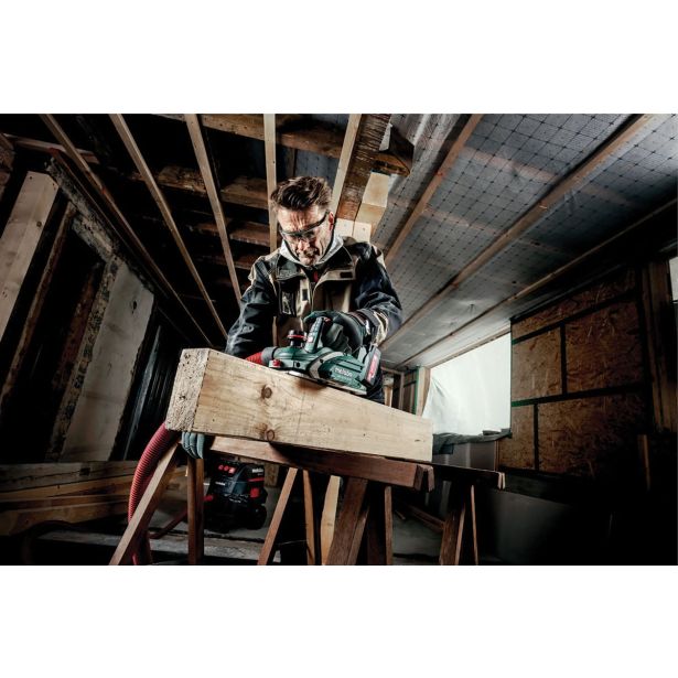 BATERIJSKI SKOBELJ METABO HO 18 LTX 20-82