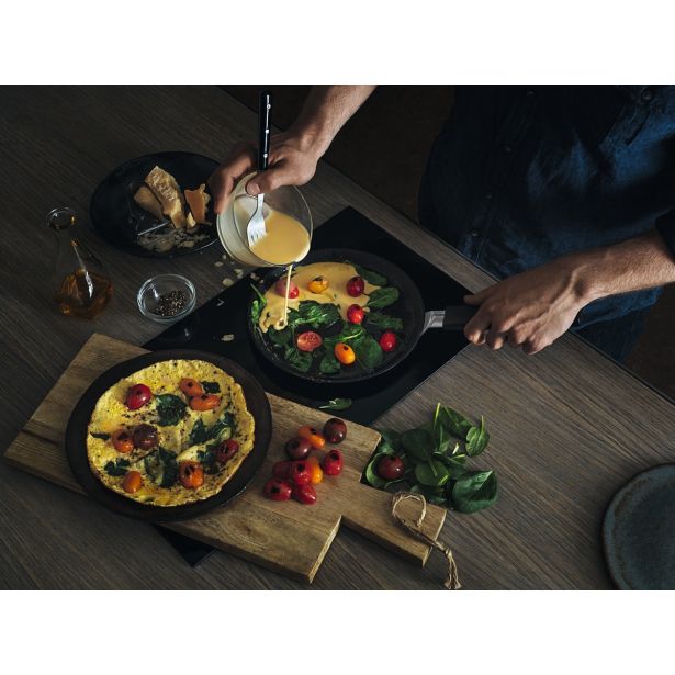 FISKARS HARD FACE PONEV ZA PALAČINKE