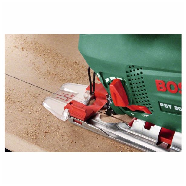 VBODNA ŽAGA BOSCH PST 700 E