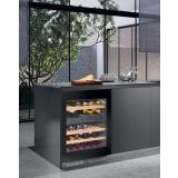 HLADILNA VITRINA LIEBHERR UWTGB 1682