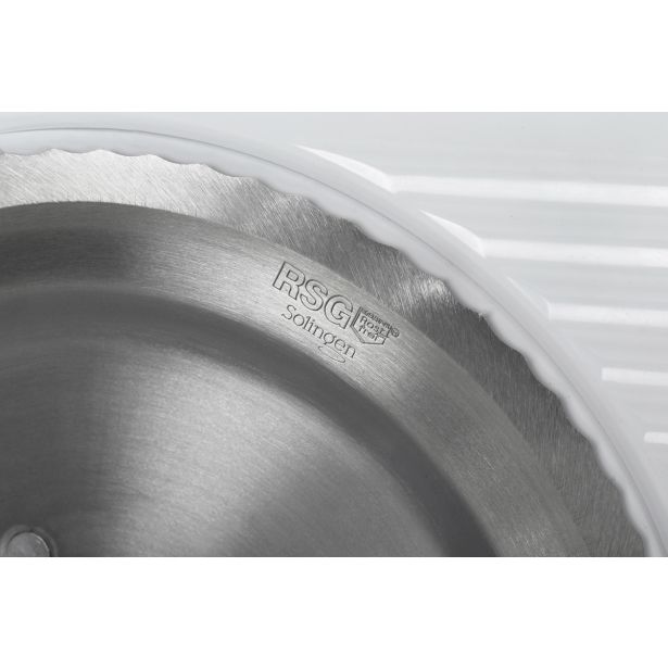SALAMOREZNICA GORENJE R 401 W PVC OHIŠJE