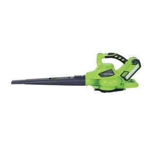 AKUMULATORSKI PUHALNIK/SESALNIK LISTJA GREENWORKS 40V Z 4AH BATERIJO IN POLNILNIKOM GD40BVK4